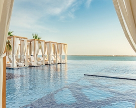 Royal M Hotel